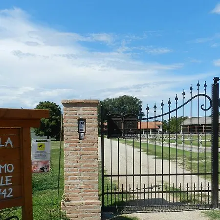 Guest house Agriturismo Zio Michele Isola della Scala